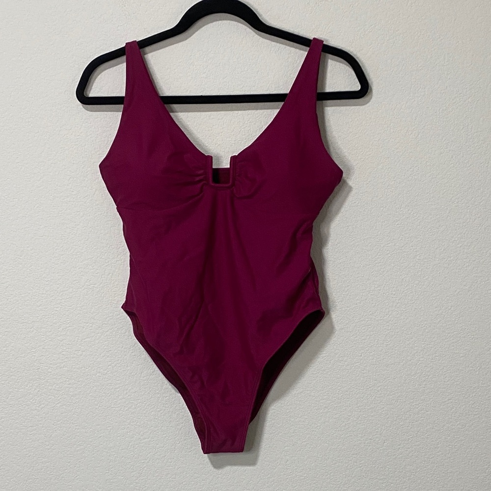 Women’s Bathing Suit One-Piece Swimsuit Beach Vacation Resortwear - Picture 1 of 5